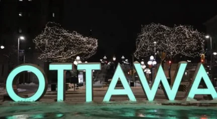 Lighting of Ottawa sign