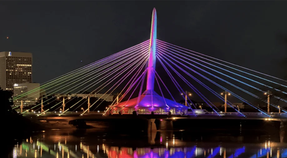 Lighting of Winnipeg Esplanade Riel Bridge
