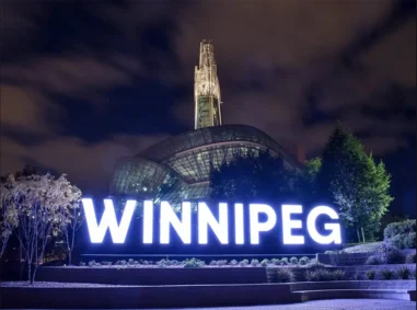Winnipeg sign lighting